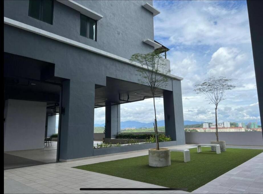 Attractive 3 Bedroom Condo With Pool-D Raudhah Homestay Kajang Buitenkant foto