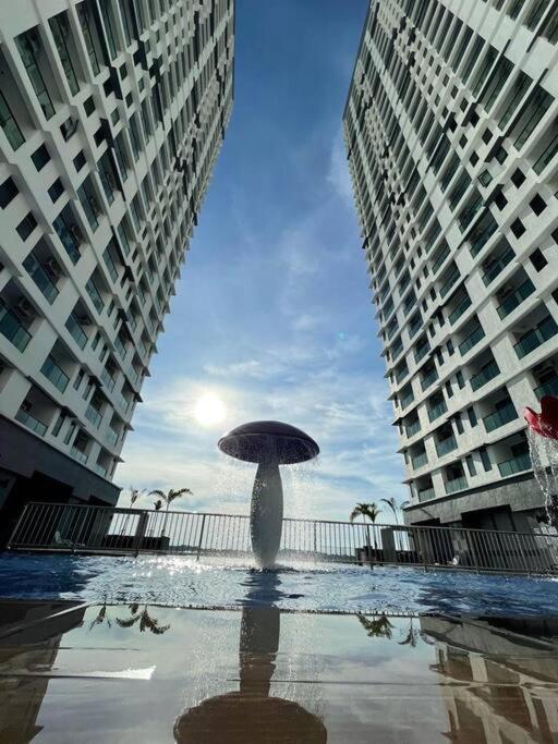 Attractive 3 Bedroom Condo With Pool-D Raudhah Homestay Kajang Buitenkant foto